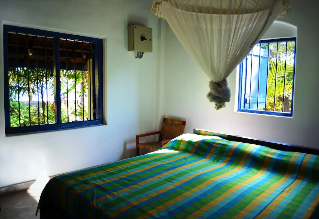 15Lmd Villa In Front Of The Lagoon Batticaloa Zimmer foto